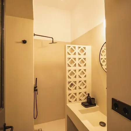 Pyli Guest house 4*